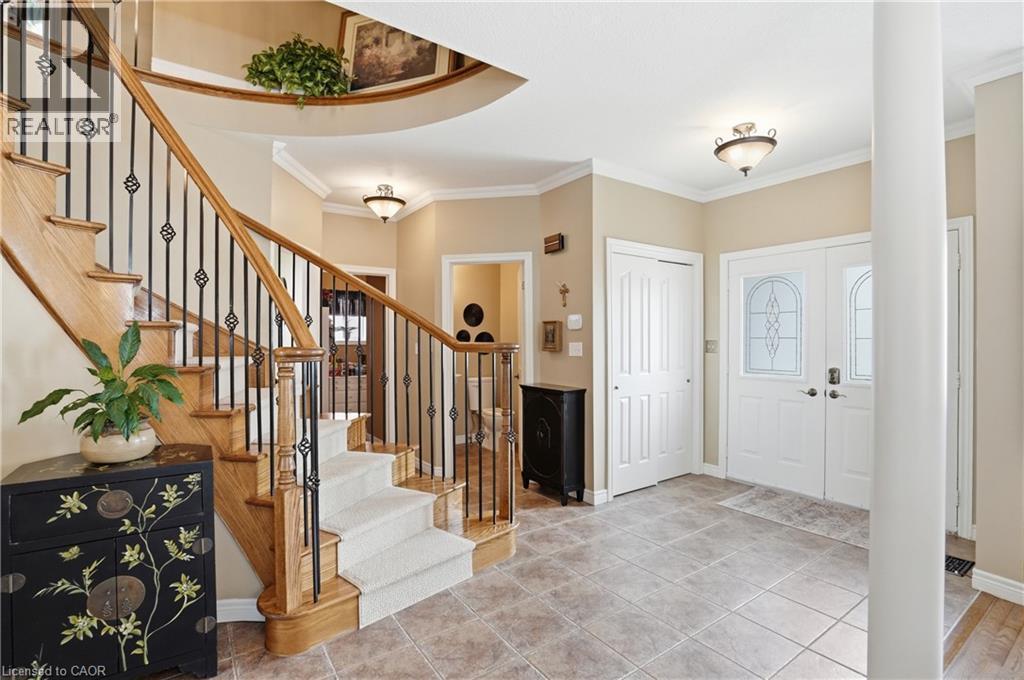 26 Shadetree Crescent, Stoney Creek, ON - Indoor Photo Showing Other Room
