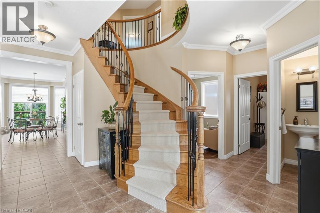 26 Shadetree Crescent, Stoney Creek, ON - Indoor Photo Showing Other Room