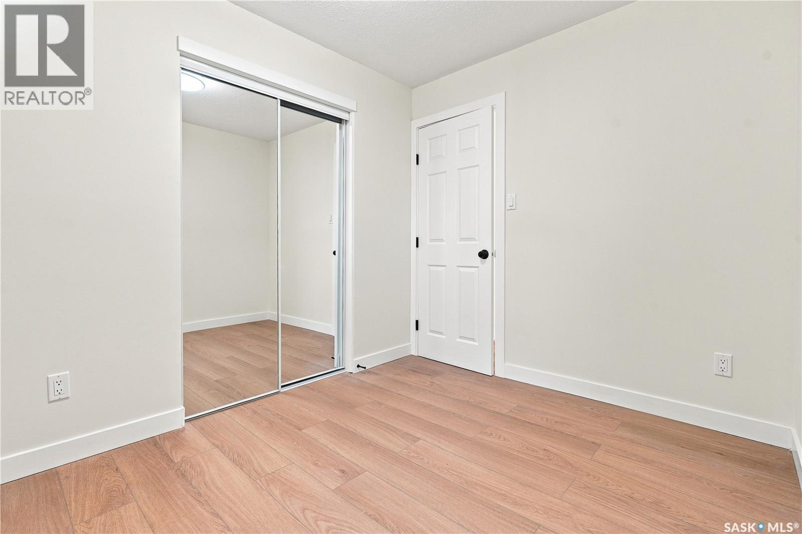 69 Rita Crescent, Saskatoon, SK - Indoor Photo Showing Other Room