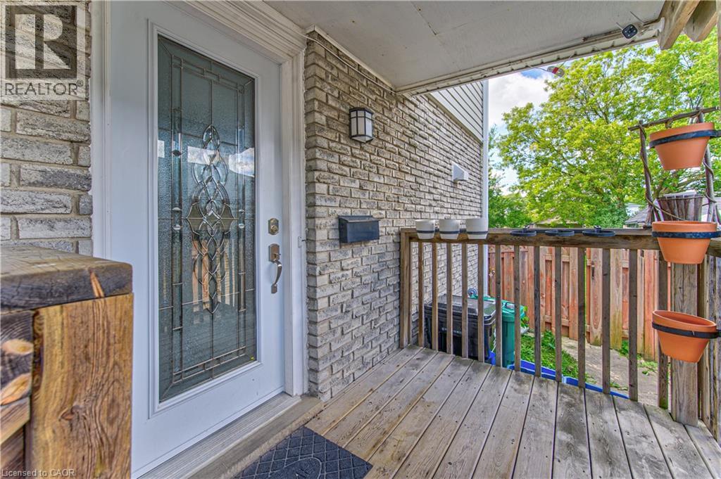 98 Monteagle Crescent, Kitchener, ON - Outdoor With Deck Patio Veranda With Exterior