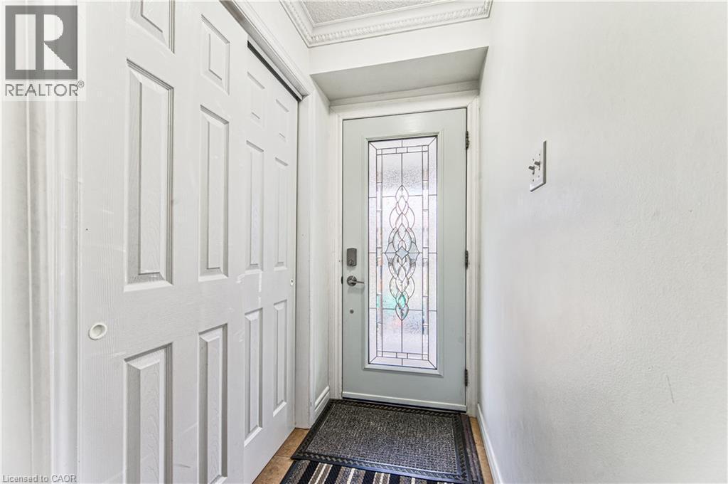 98 Monteagle Crescent, Kitchener, ON - Indoor Photo Showing Other Room
