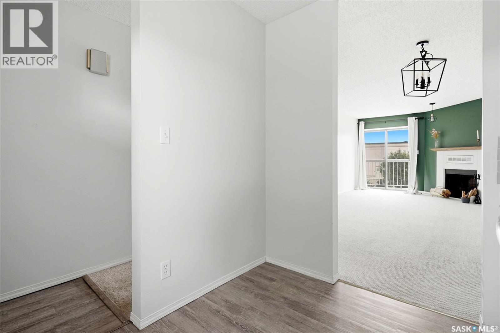 6419 Rochdale Boulevard, Regina, SK - Indoor Photo Showing Other Room