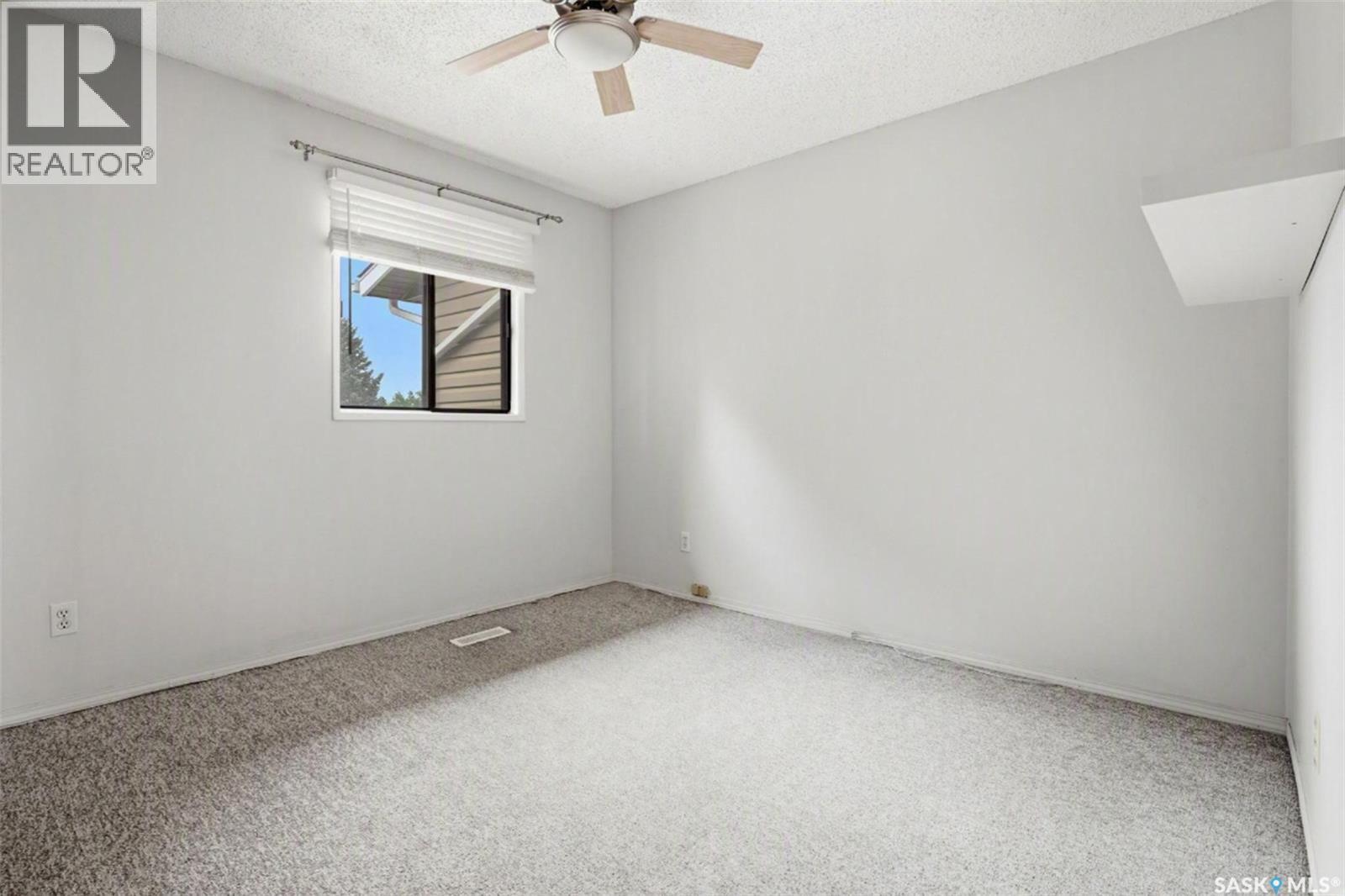 6419 Rochdale Boulevard, Regina, SK - Indoor Photo Showing Other Room