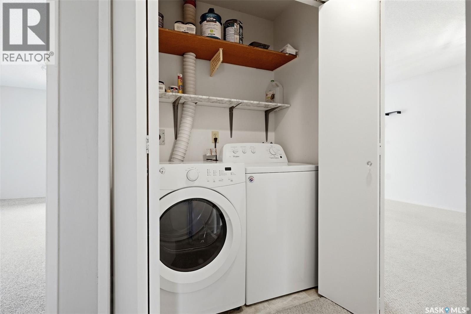 6419 Rochdale Boulevard, Regina, SK - Indoor Photo Showing Laundry Room