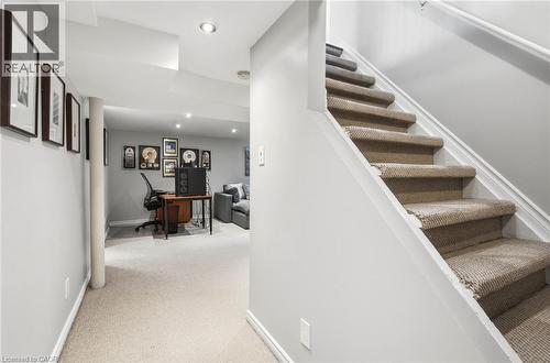 398 East 38Th Street, Hamilton, ON - Indoor Photo Showing Other Room
