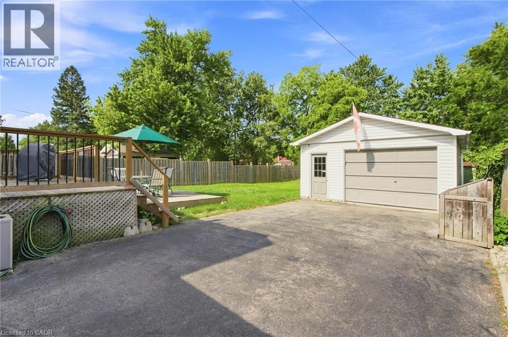 398 East 38Th Street, Hamilton, ON - Outdoor
