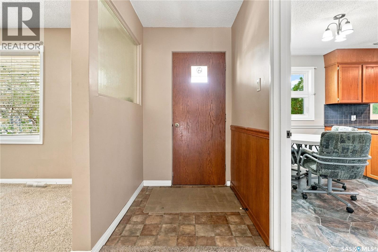 632 Grey Street, Regina, SK - Indoor Photo Showing Other Room