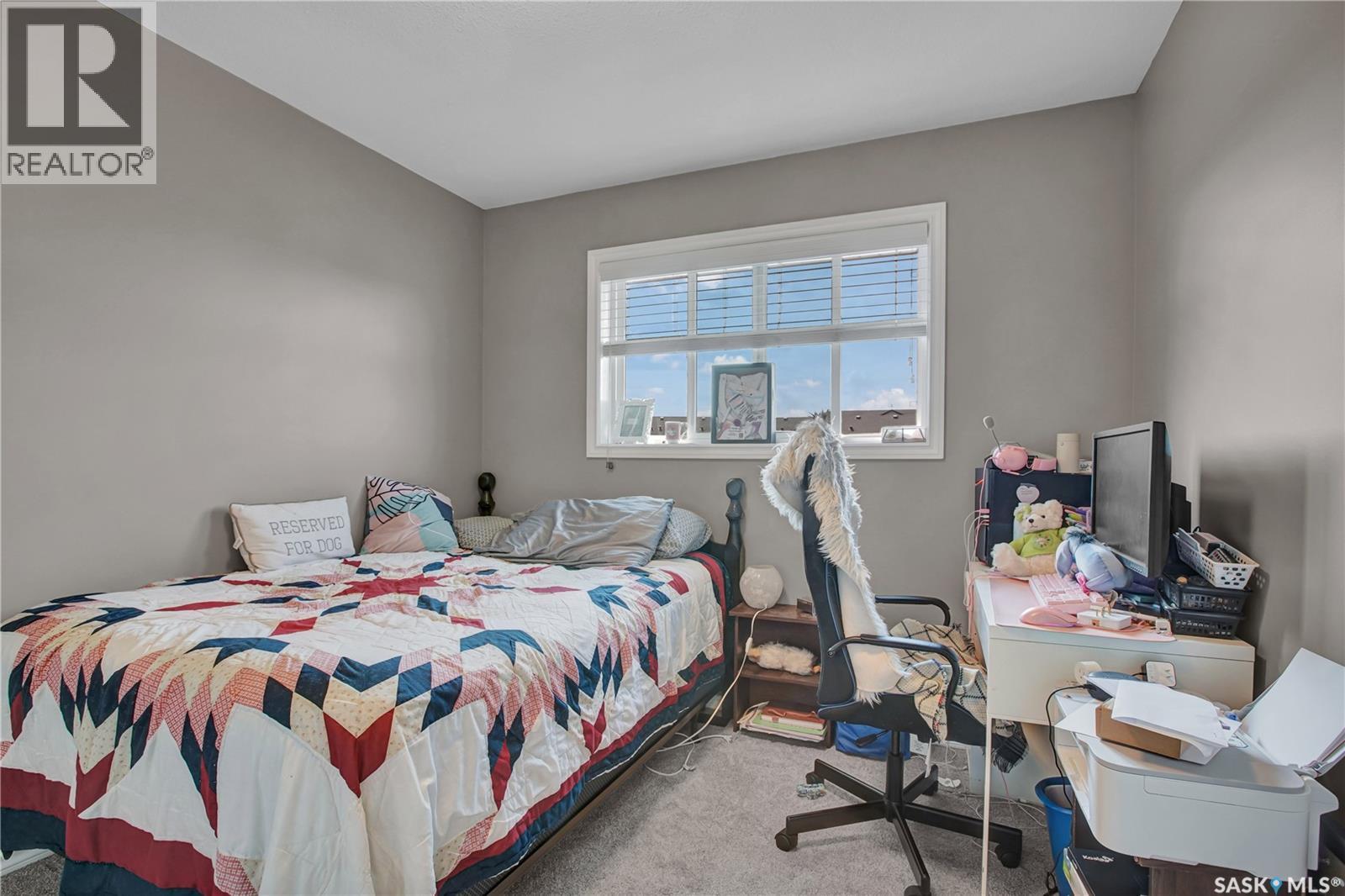 104 Shepherd Crescent, Saskatoon, SK - Indoor Photo Showing Bedroom