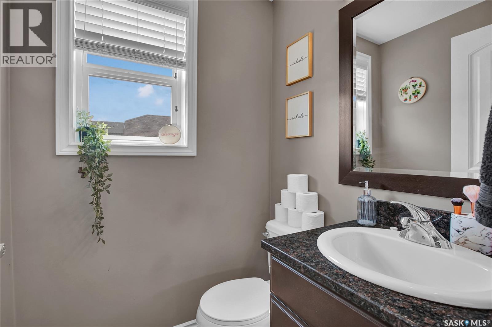 104 Shepherd Crescent, Saskatoon, SK - Indoor Photo Showing Bathroom