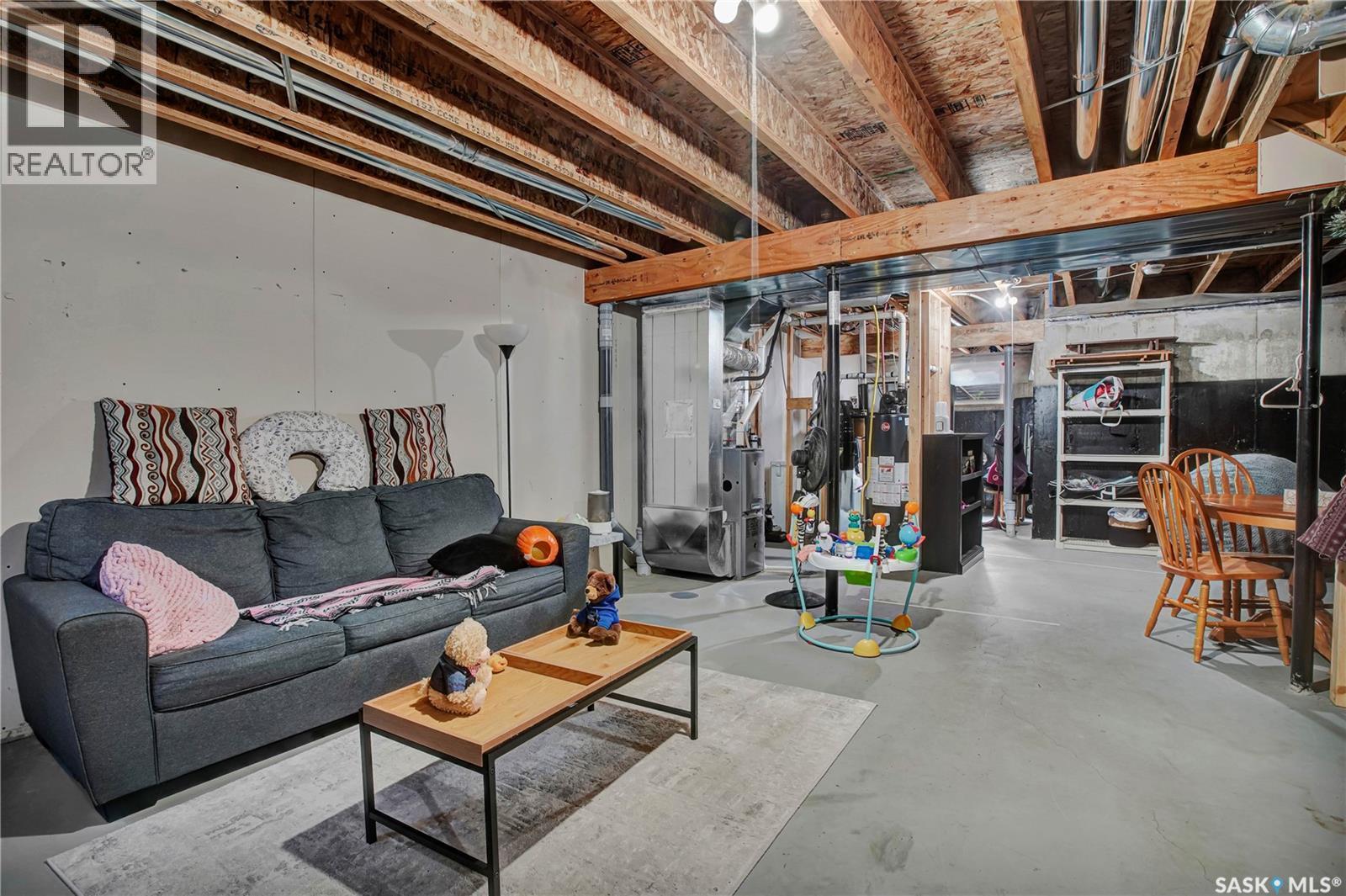 104 Shepherd Crescent, Saskatoon, SK - Indoor Photo Showing Basement