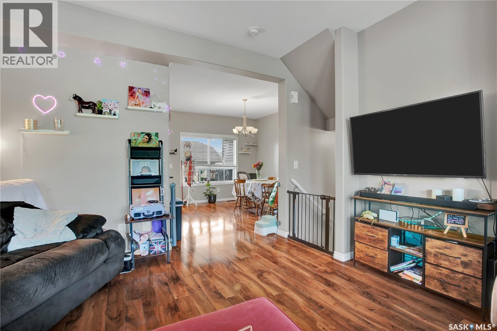 104 Shepherd Crescent, Saskatoon, SK - Indoor Photo Showing Other Room
