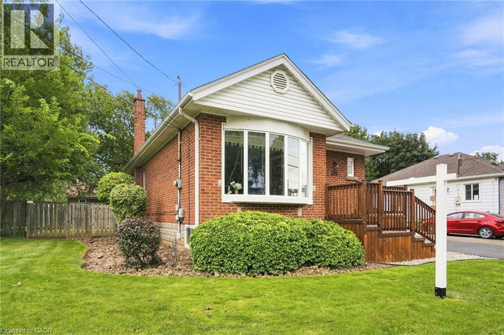 299 West 5Th Street, Hamilton, ON - Outdoor