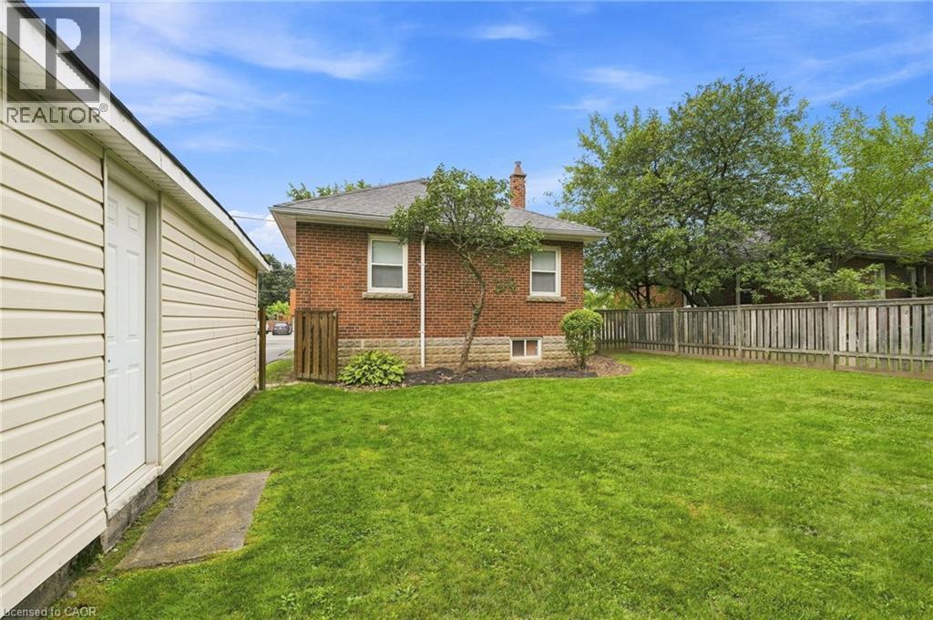 299 West 5Th Street, Hamilton, ON - Outdoor
