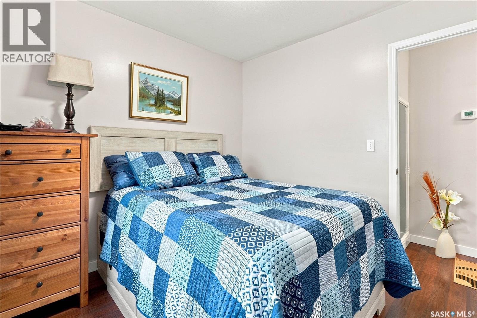 18 143 Gropper Crescent, Saskatoon, SK - Indoor Photo Showing Bedroom