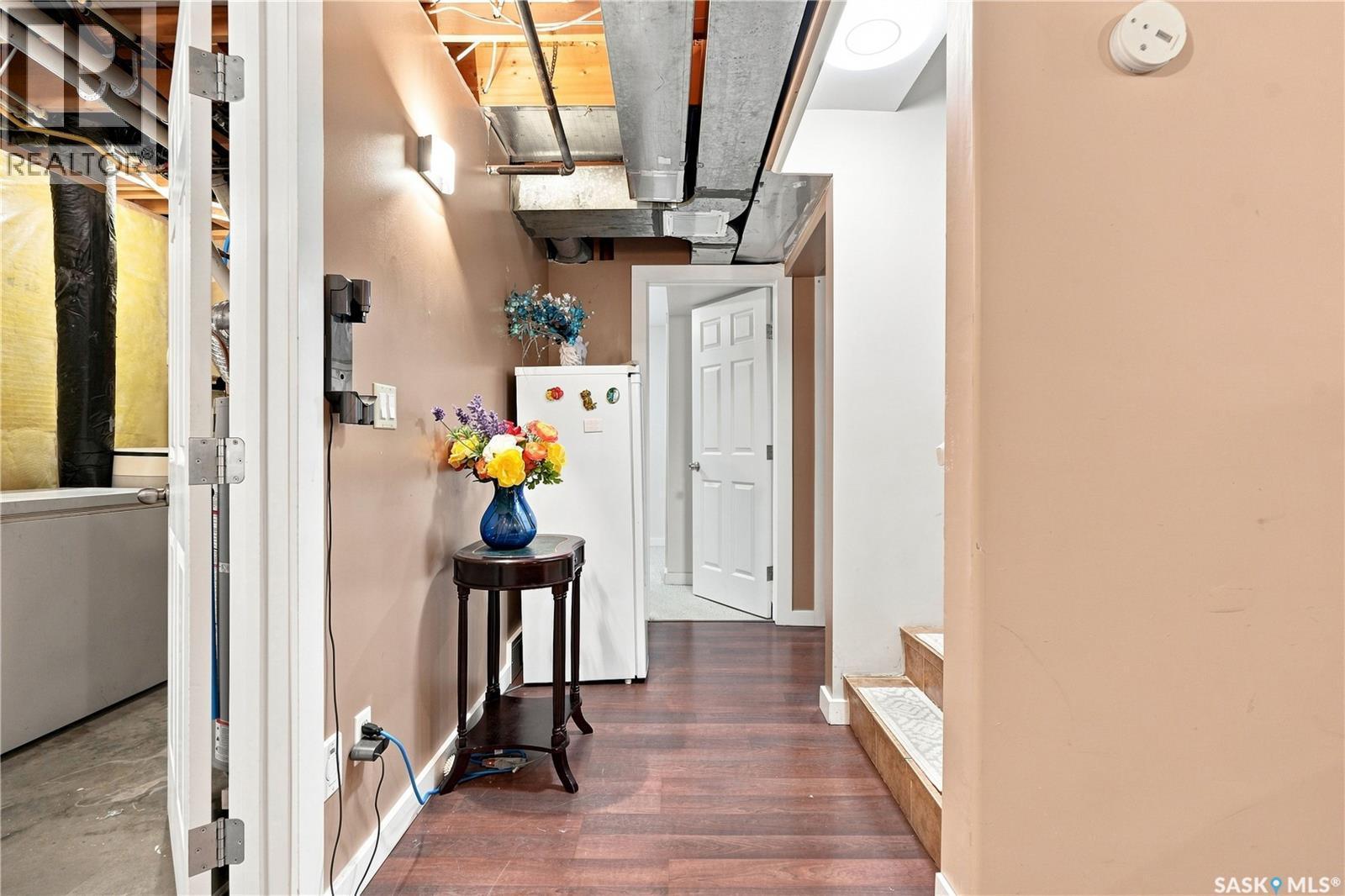 18 143 Gropper Crescent, Saskatoon, SK - Indoor