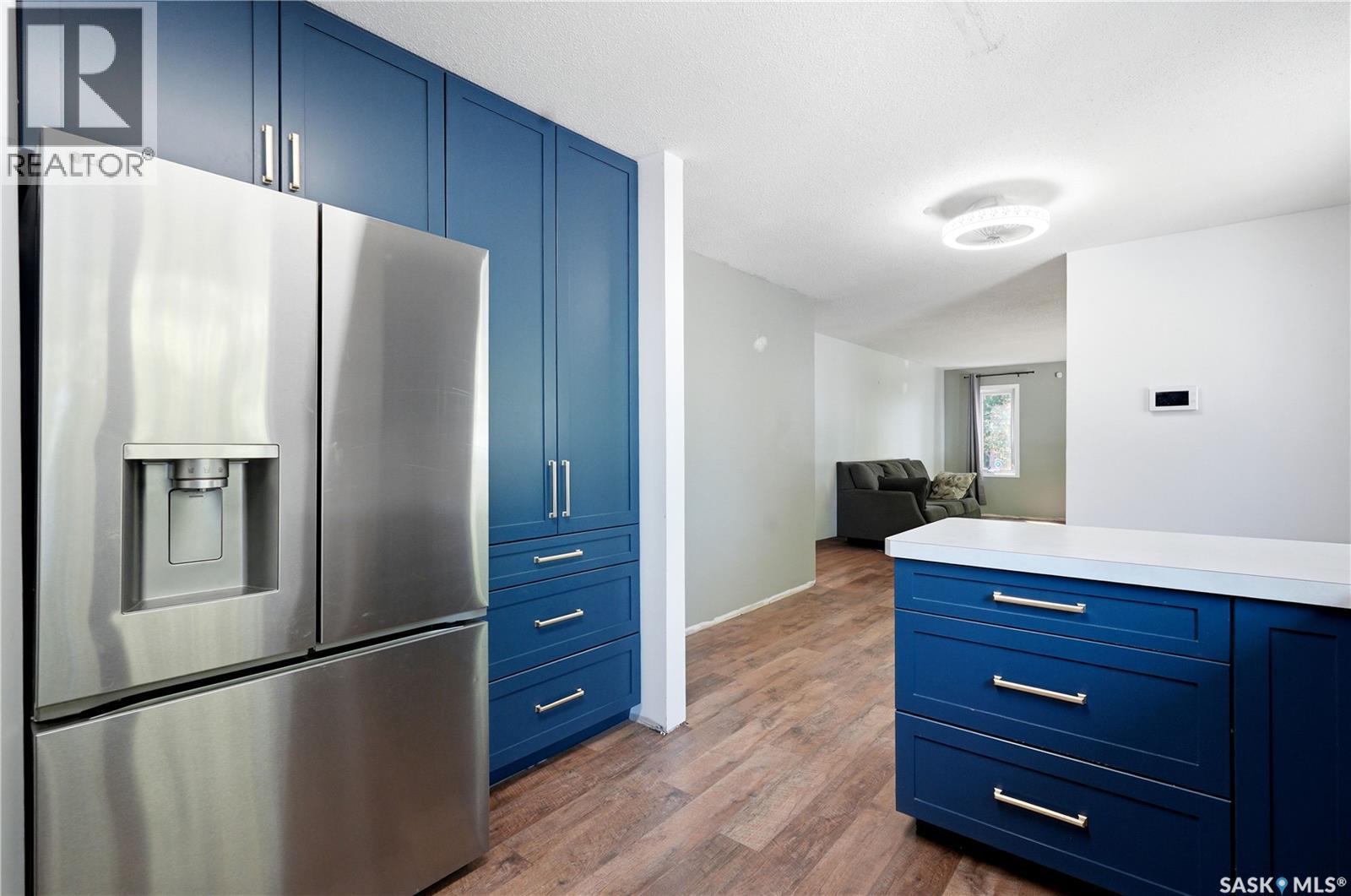 3234 Maxwell Street, Saskatoon, SK - Indoor Photo Showing Kitchen