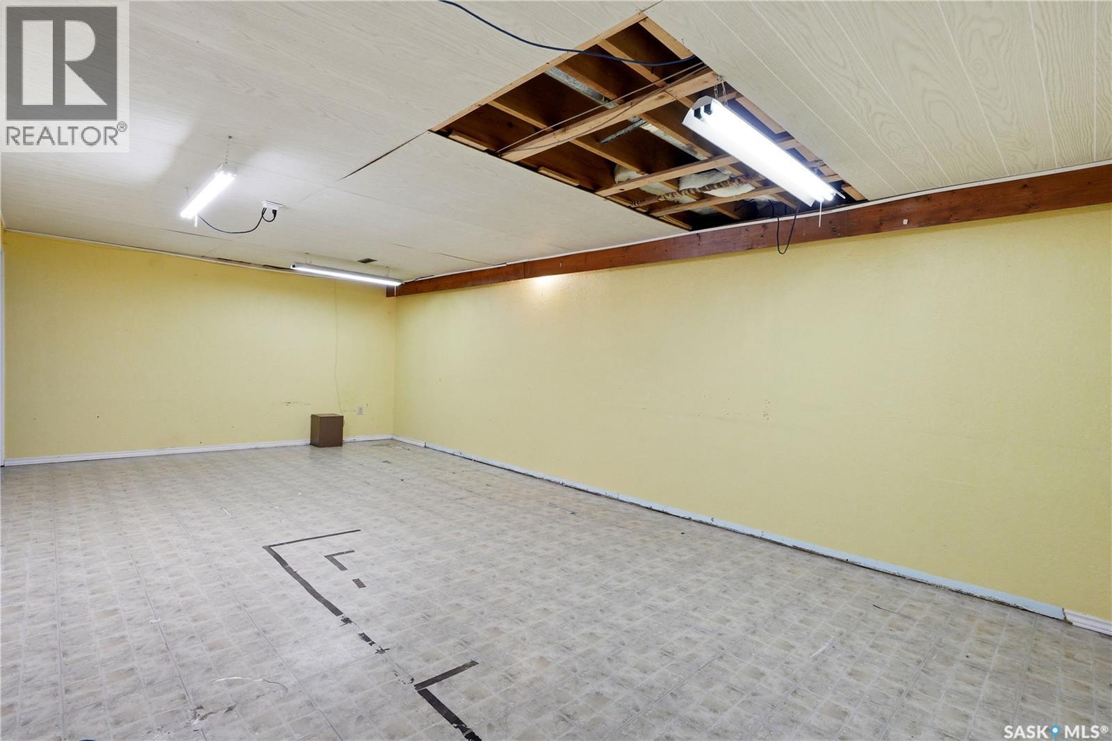 3234 Maxwell Street, Saskatoon, SK - Indoor