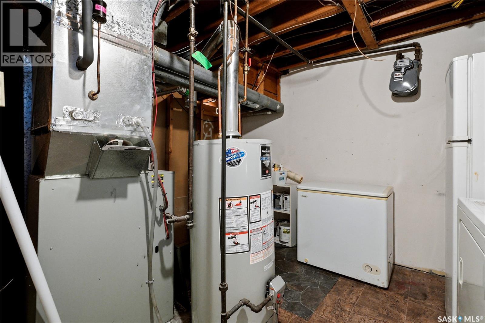3234 Maxwell Street, Saskatoon, SK - Indoor Photo Showing Basement