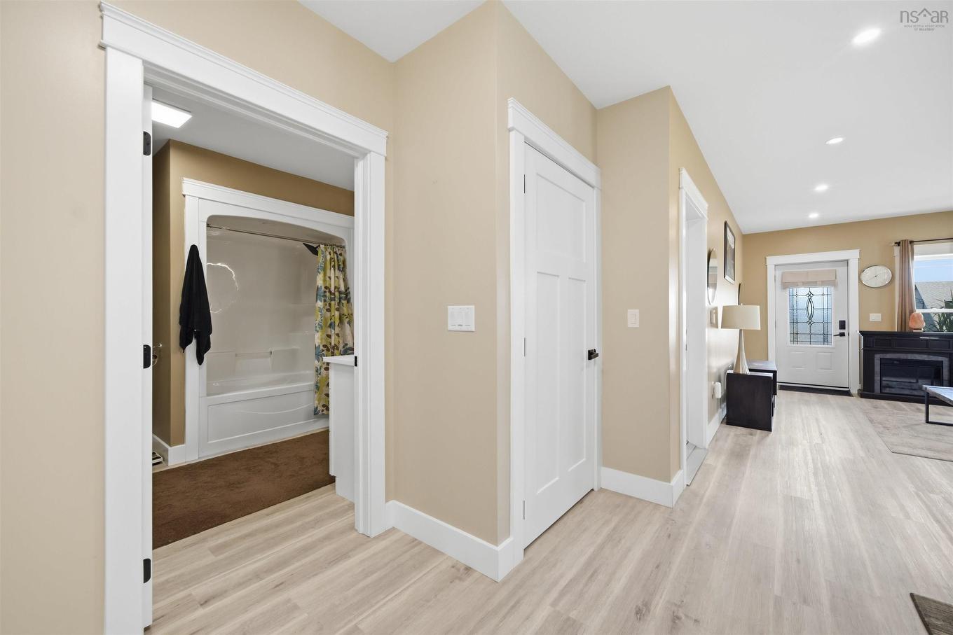 520 Truro Heights Road, Truro Heights, NS - Indoor Photo Showing Other Room