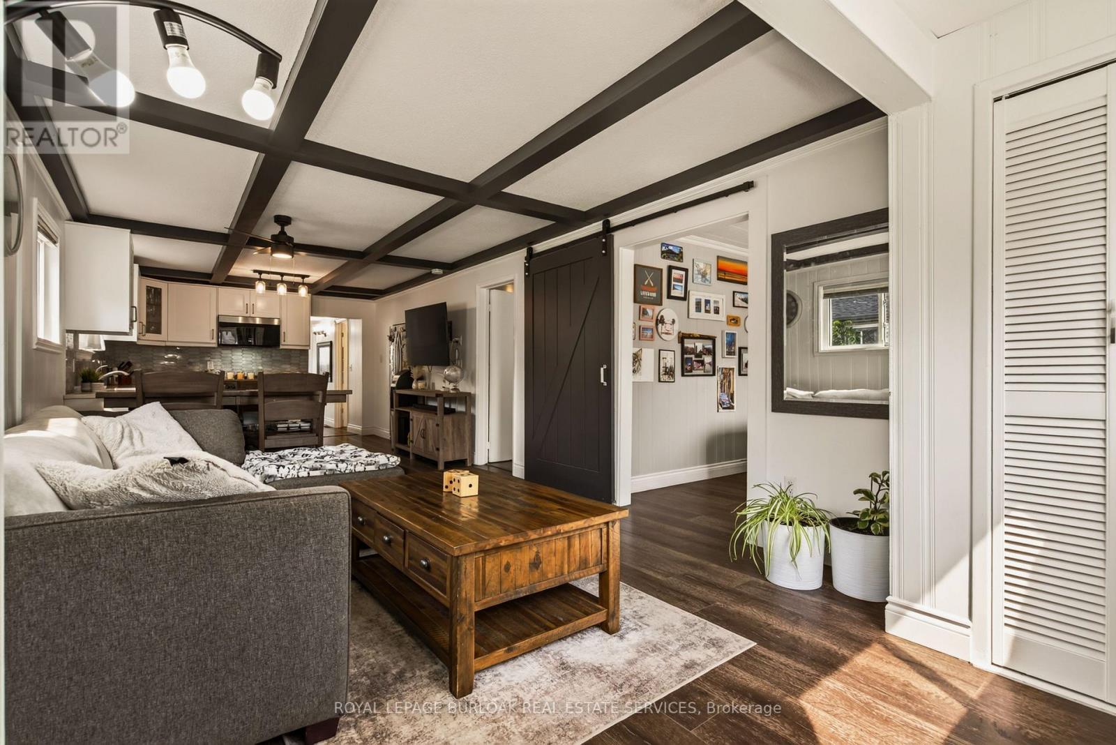29 Hixon Road, Hamilton, ON - Indoor Photo Showing Other Room