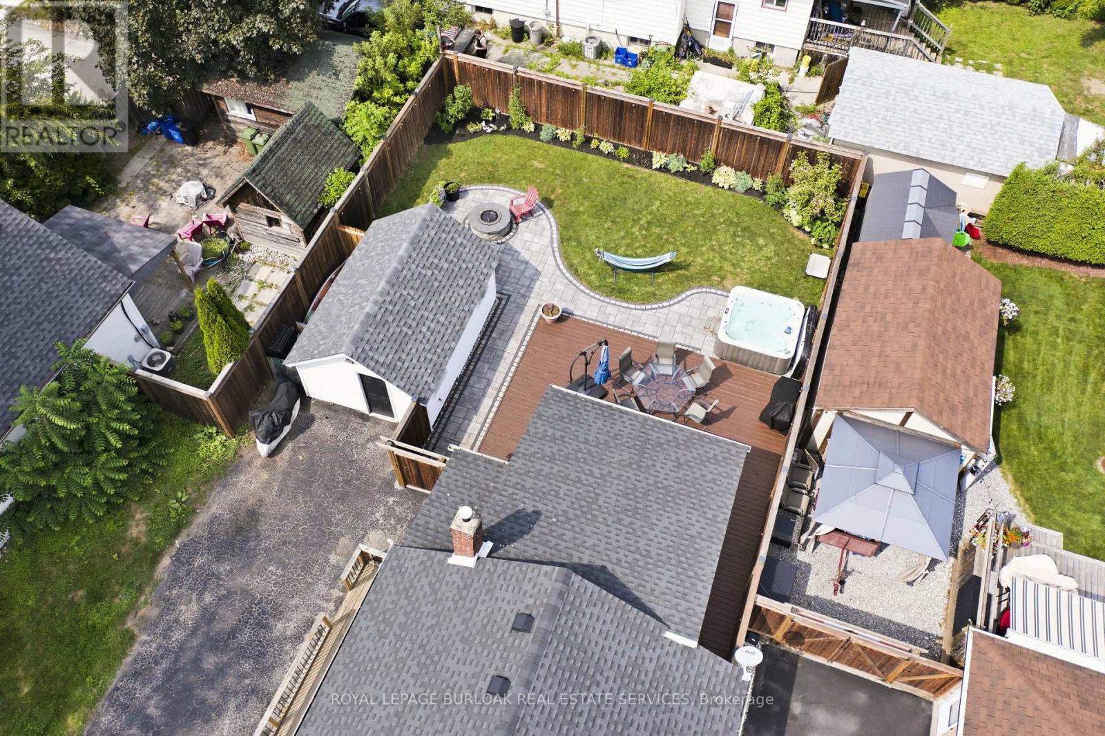 29 Hixon Road, Hamilton, ON - Outdoor