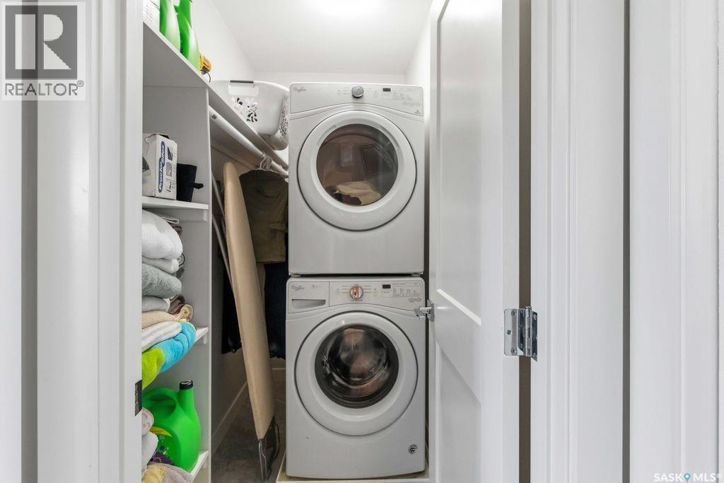 635 Evergreen Boulevard, Saskatoon, SK - Indoor Photo Showing Laundry Room