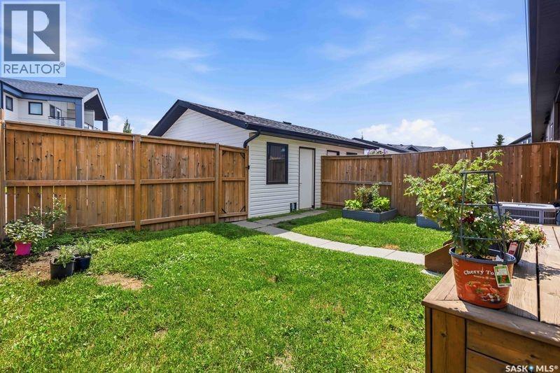 635 Evergreen Boulevard, Saskatoon, SK - Outdoor