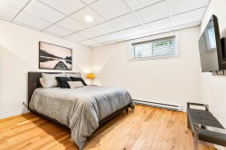 Bedroom - 