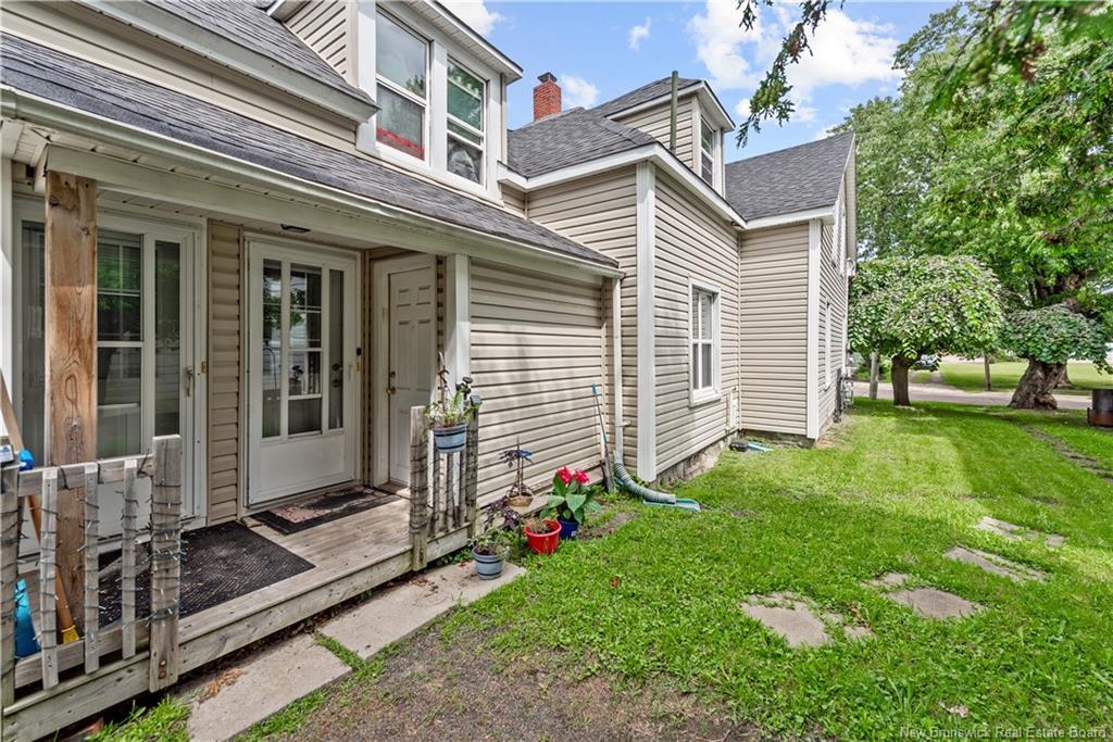 76 Steadman St, Moncton, NB - Outdoor