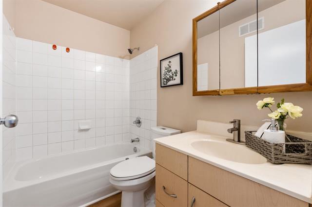 2583 King Edward St, Winnipeg, MB - Indoor Photo Showing Bathroom