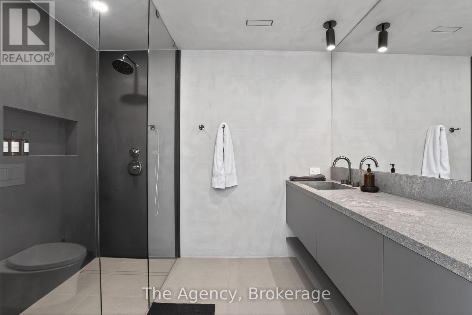 716555 1St Line E, Mulmur, ON - Indoor Photo Showing Bathroom