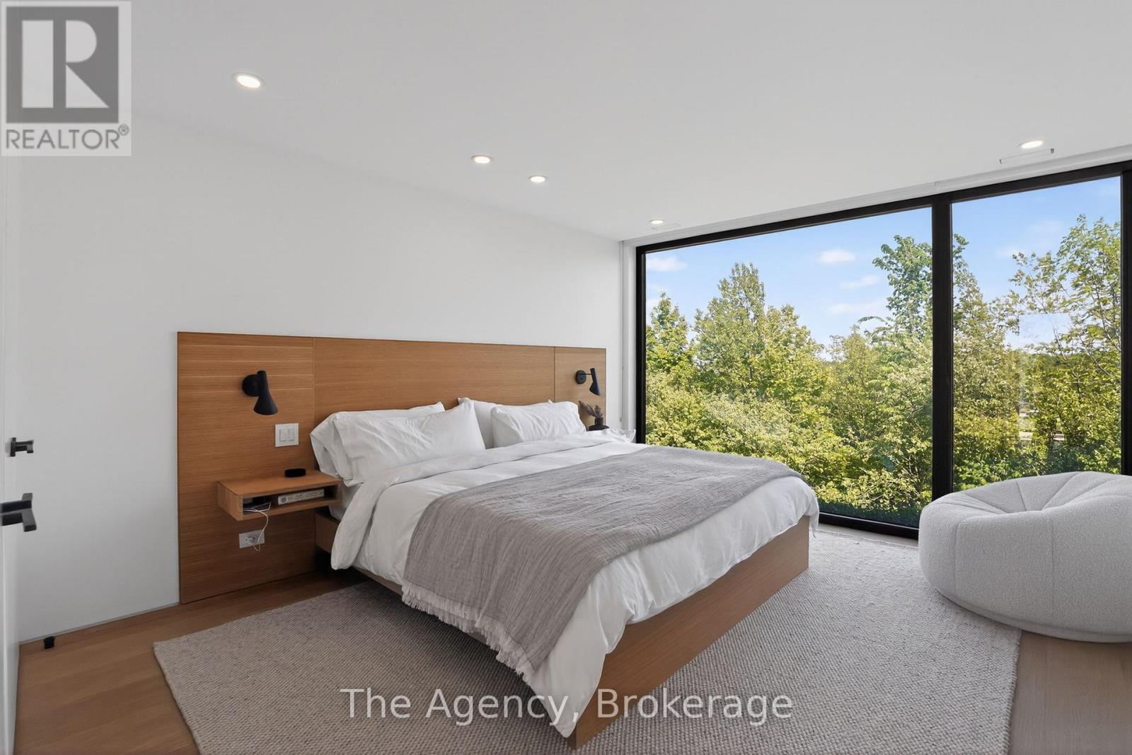 716555 1St Line E, Mulmur, ON - Indoor Photo Showing Bedroom