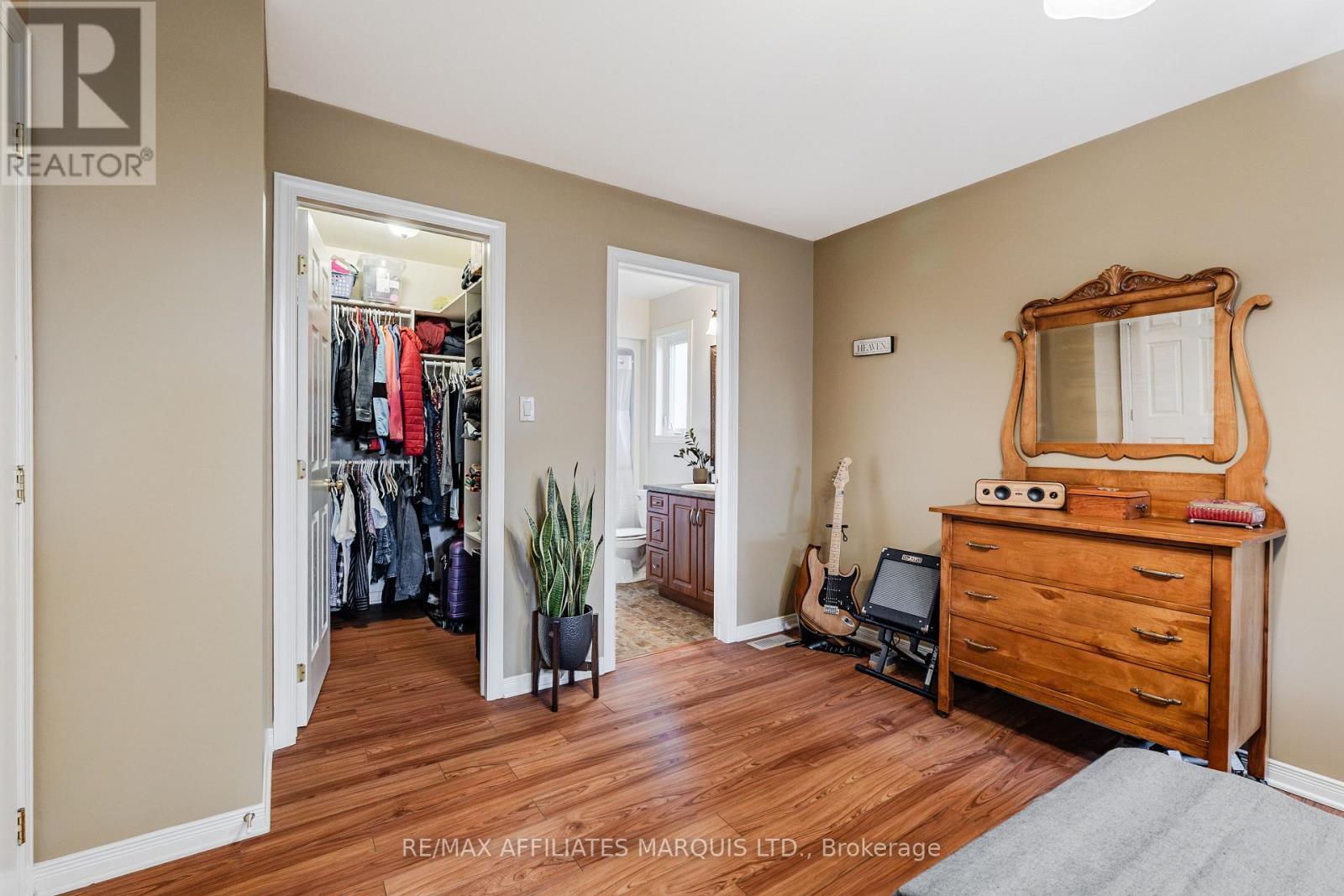 2230 Glen Brook Drive, Cornwall, ON - Indoor Photo Showing Bedroom