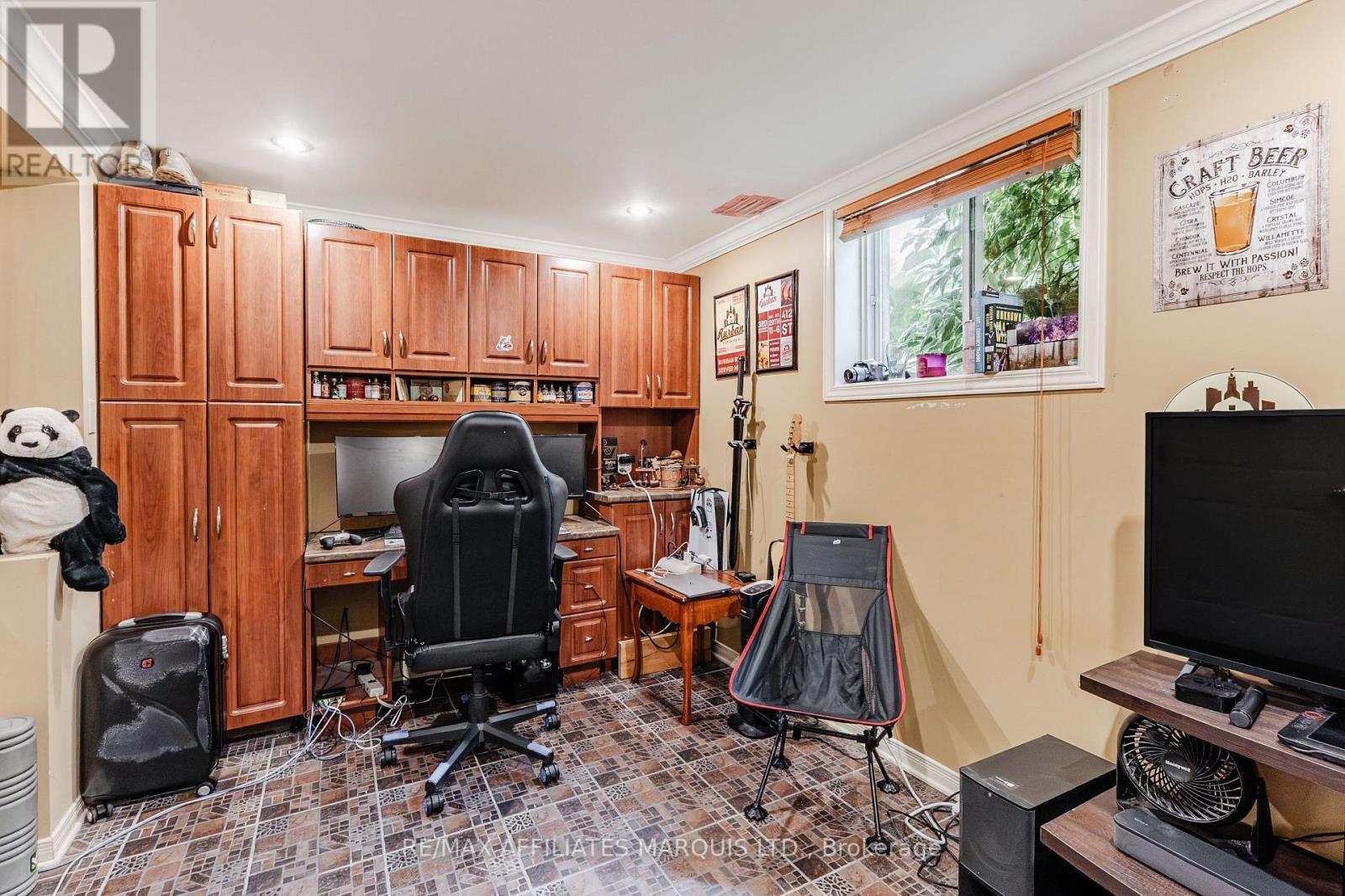 2230 Glen Brook Drive, Cornwall, ON - Indoor Photo Showing Office