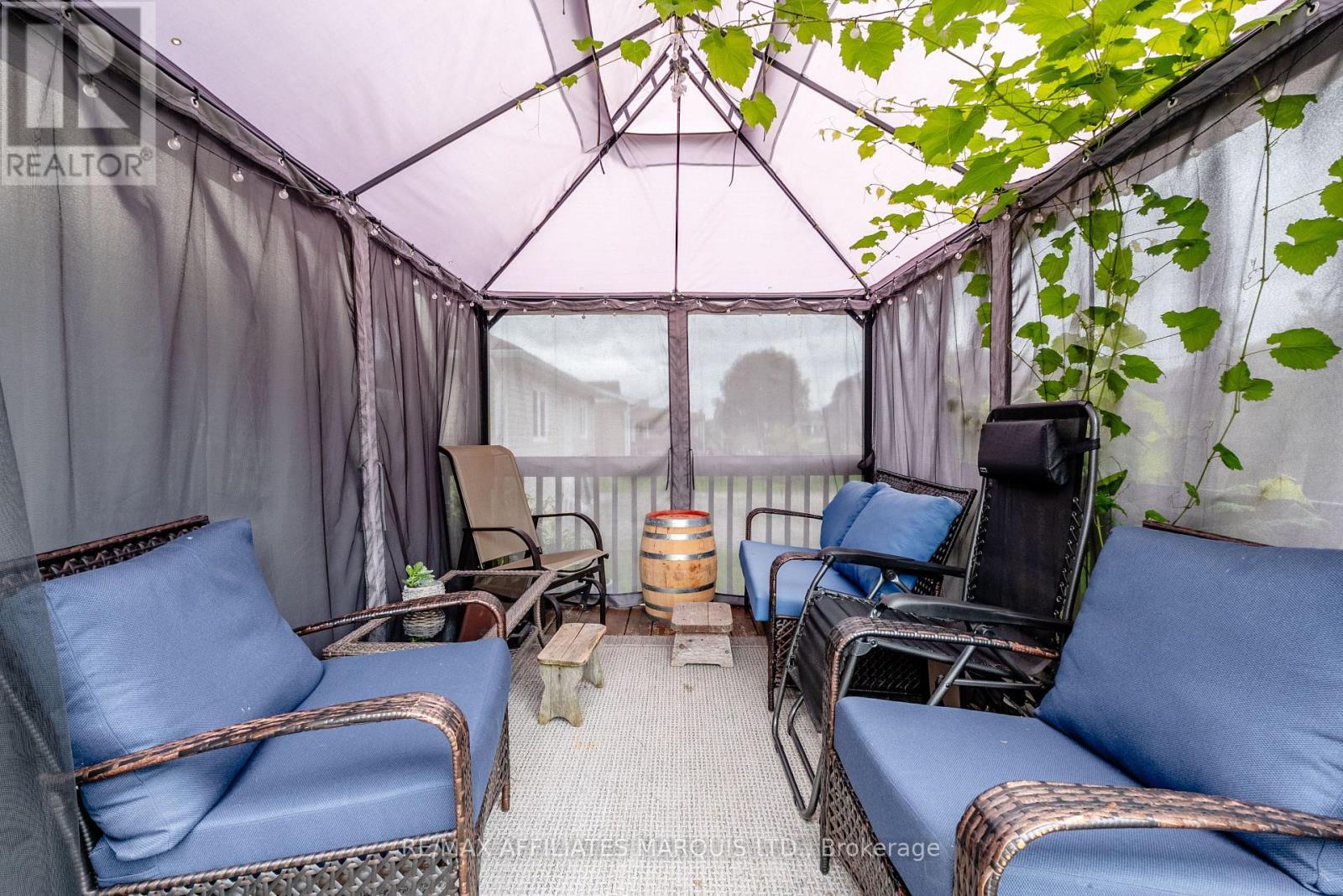 2230 Glen Brook Drive, Cornwall, ON - Outdoor