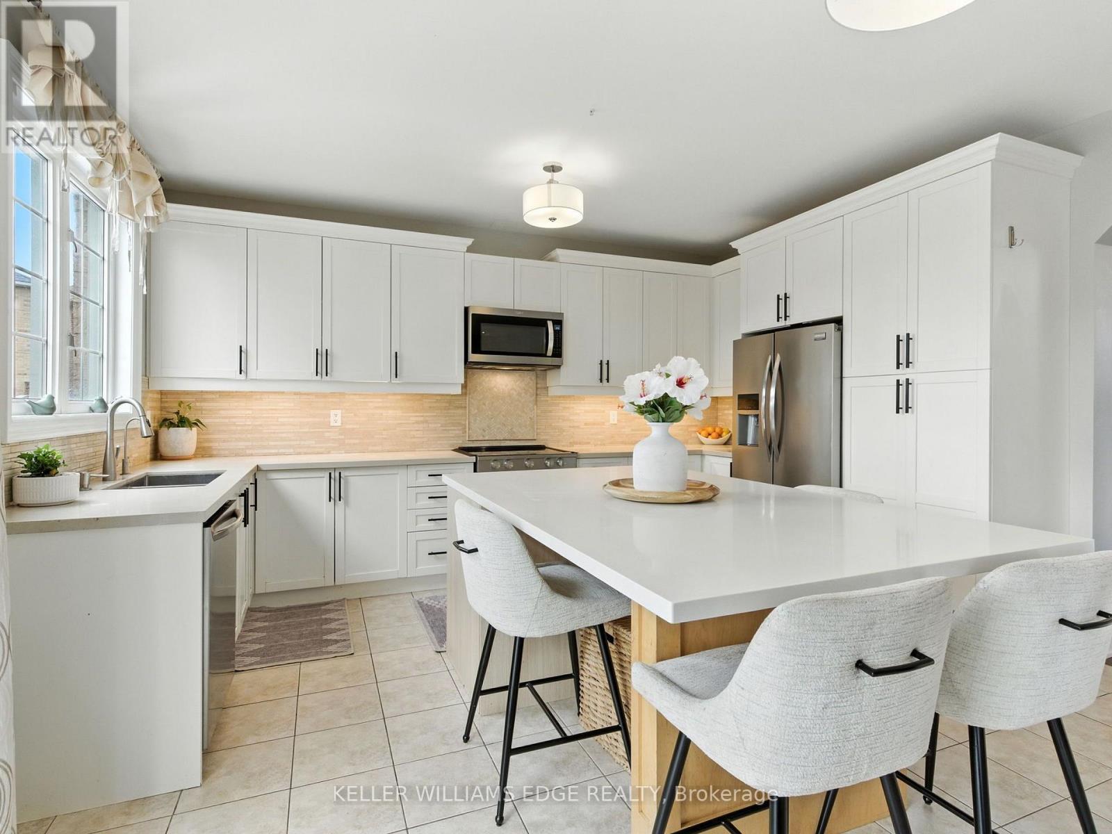 200 Giddings Crescent, Milton, ON - Indoor