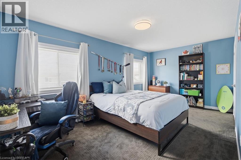14 Mcqueen Drive, Paris, ON - Indoor Photo Showing Bedroom