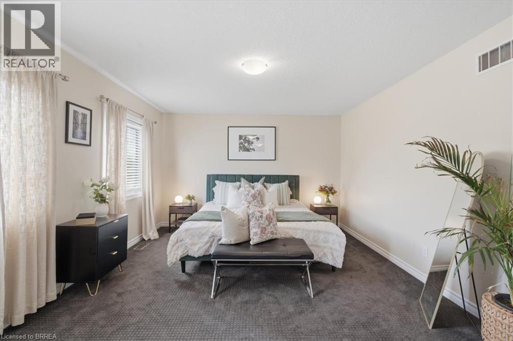 14 Mcqueen Drive, Paris, ON - Indoor Photo Showing Bedroom