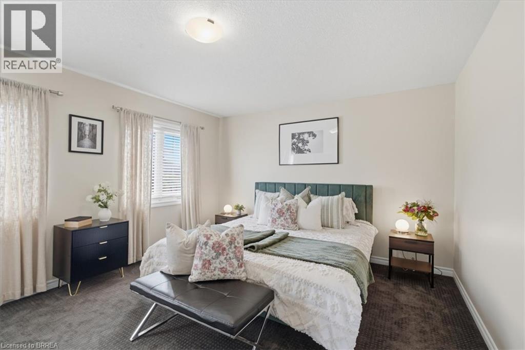 14 Mcqueen Drive, Paris, ON - Indoor Photo Showing Bedroom
