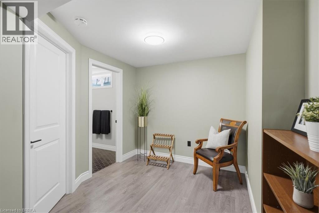 14 Mcqueen Drive, Paris, ON - Indoor Photo Showing Other Room