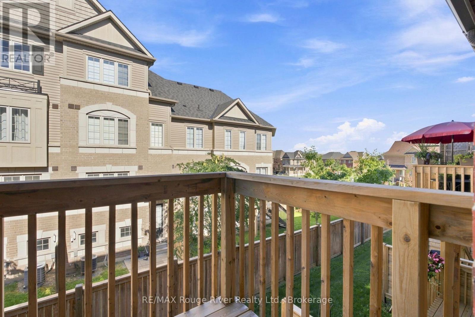2607 Magdalen Path W, Oshawa (Windfields), ON - Outdoor