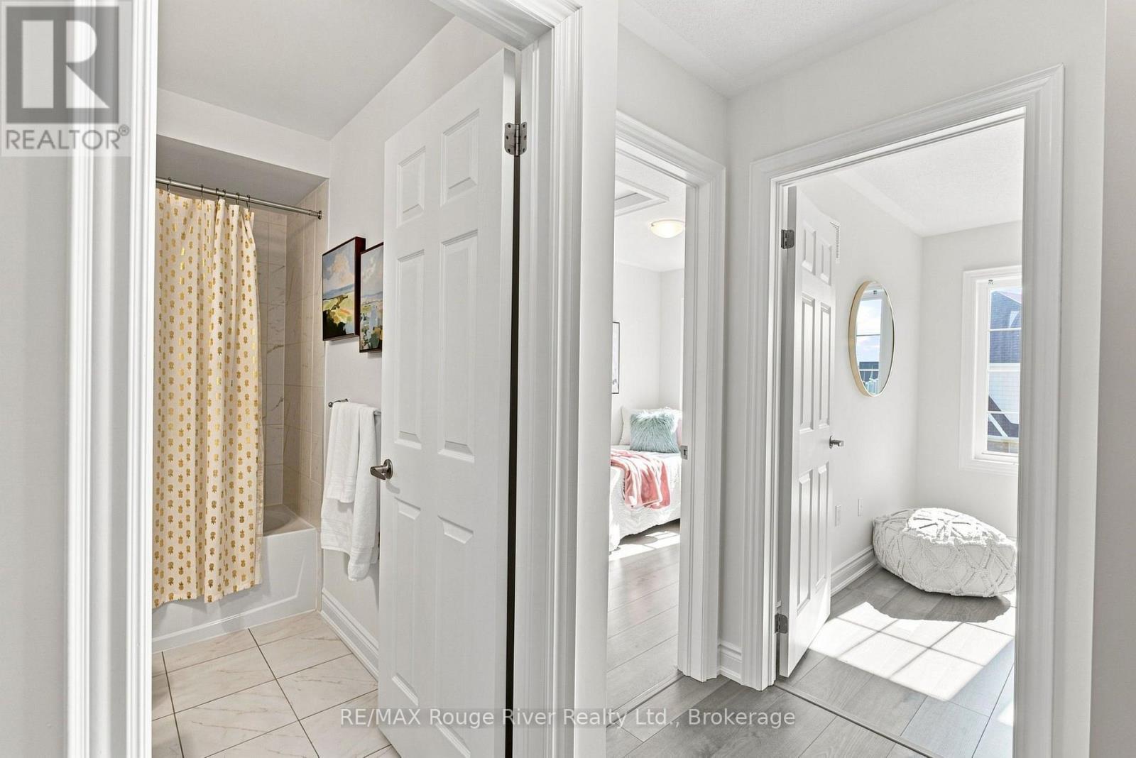 2607 Magdalen Path W, Oshawa (Windfields), ON - Indoor Photo Showing Other Room