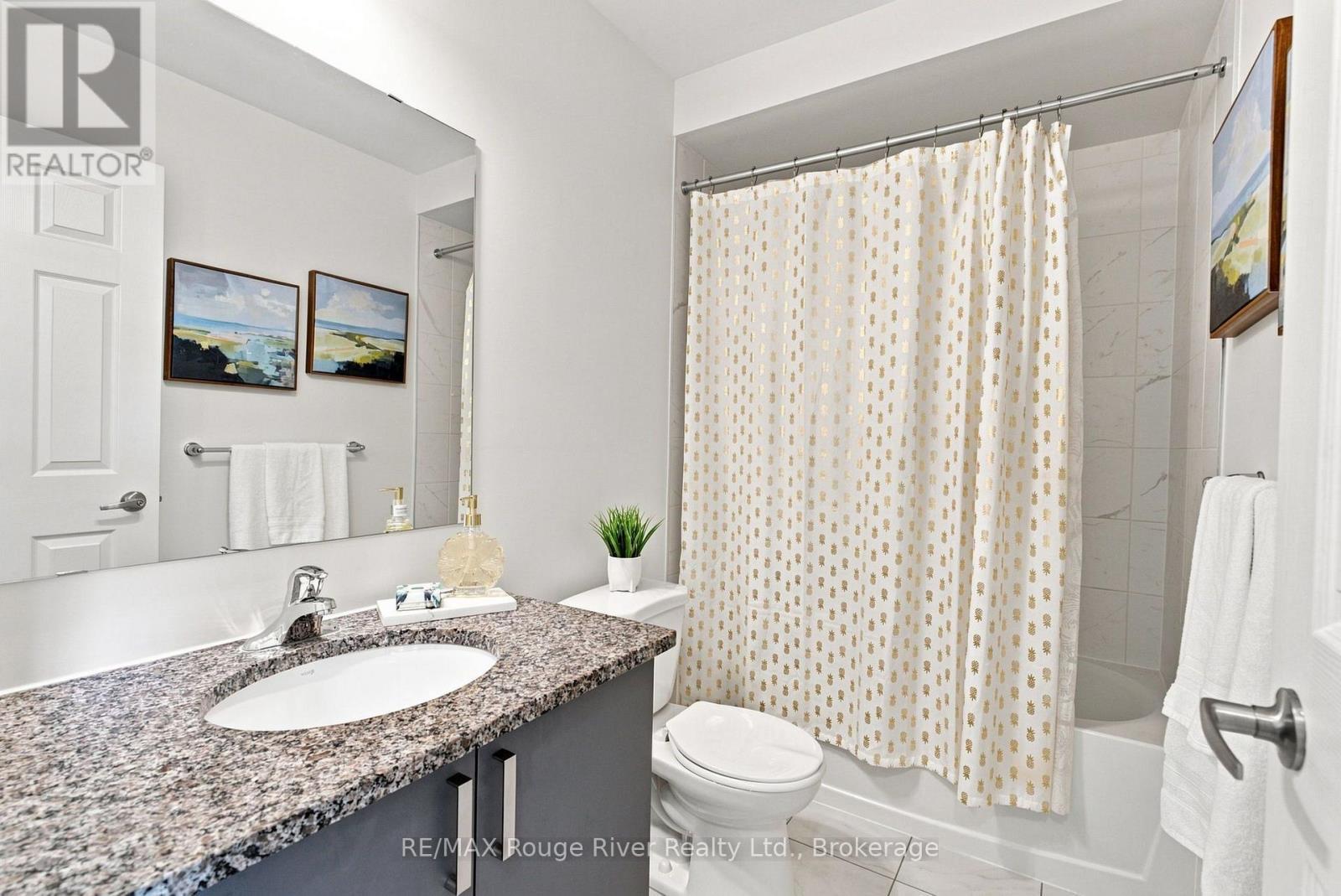 2607 Magdalen Path W, Oshawa (Windfields), ON - Indoor Photo Showing Bathroom