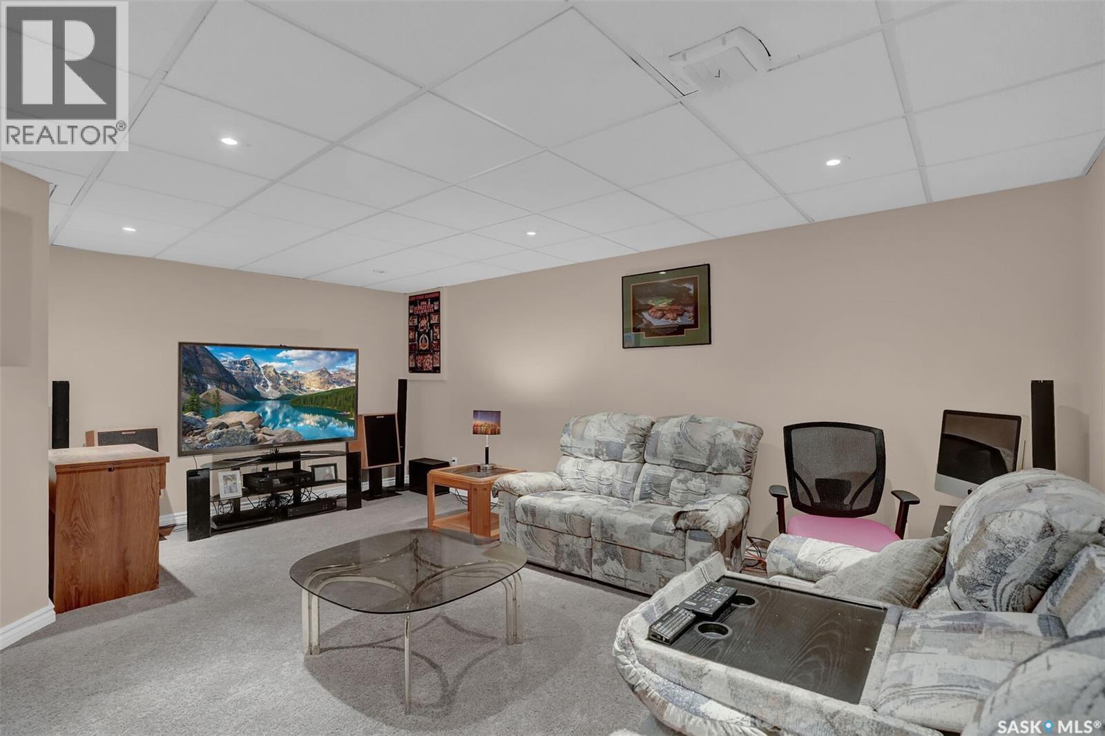 4926 Marigold Drive, Regina, SK - Indoor