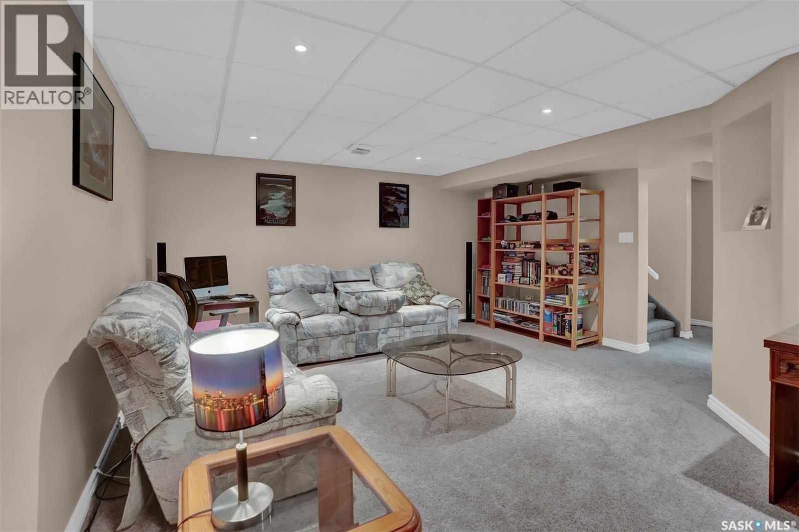 4926 Marigold Drive, Regina, SK - Indoor