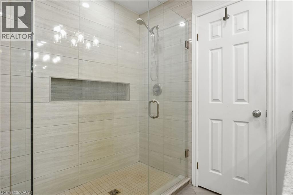 2000 15 Side Road, Milton, ON - Indoor Photo Showing Bathroom