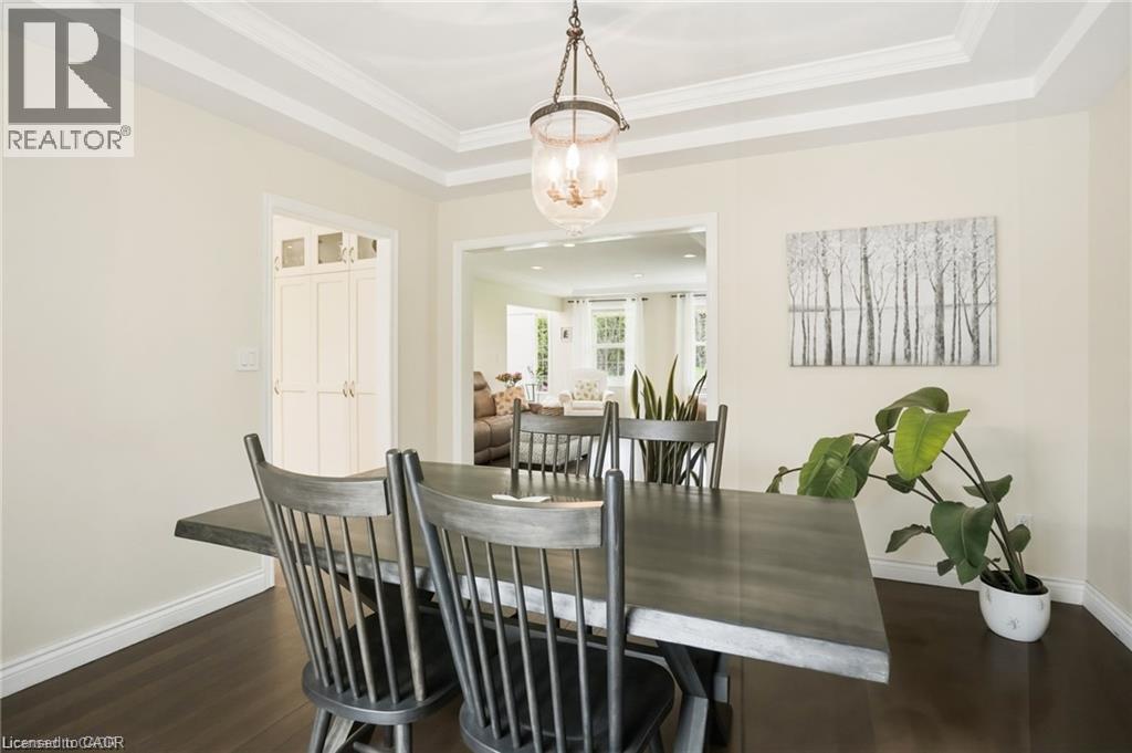 2000 15 Side Road, Milton, ON - Indoor Photo Showing Dining Room