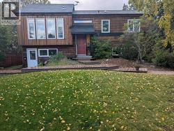 41 TAMARACK DRIVE Whitehorse, YT Y1A 4W3