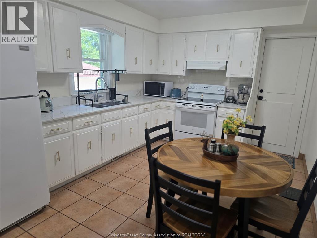 3767 Turner, Windsor, ON - Indoor