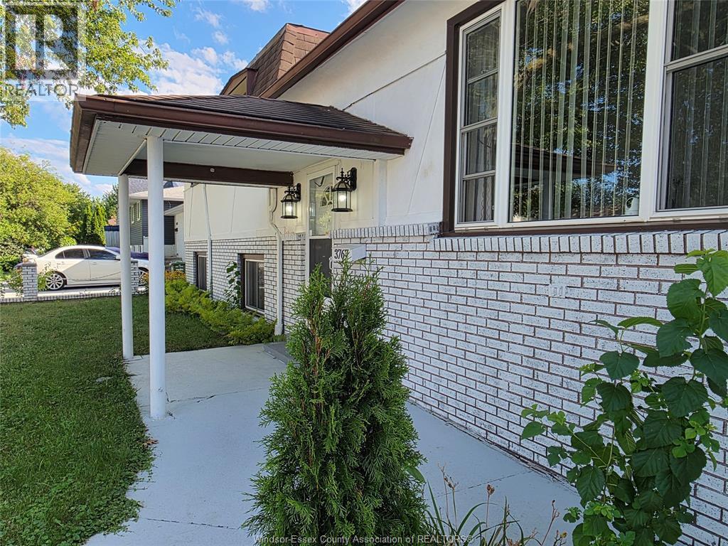 3767 Turner, Windsor, ON - Outdoor